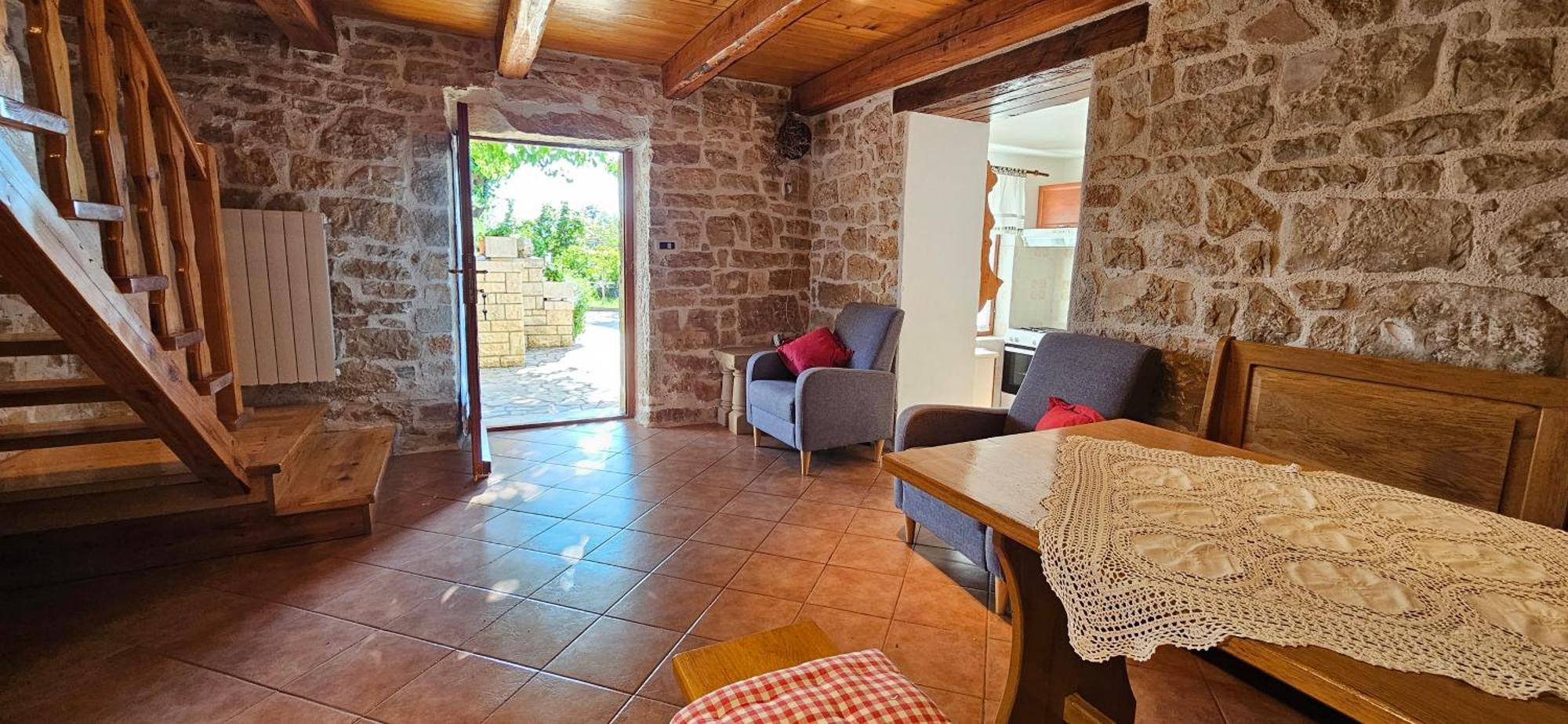 Apartments Vesna With Pool - New! Sveti Lovreč Pazenatički Chambre photo